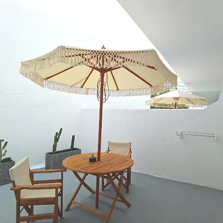 Appartement Konstantinos Períssa