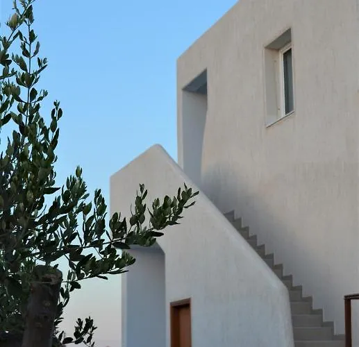 Konstantinos Perissa (Santorini)