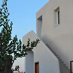 Konstantinos Perissa (Santorini)