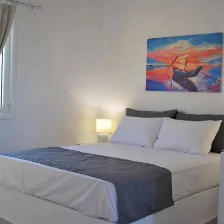 Konstantinos Apartamento *